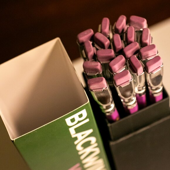 Palomino Blackwing Pencils Volume XIX (Full Box of 12) - FIRST EDITION - Picture 2 of 2